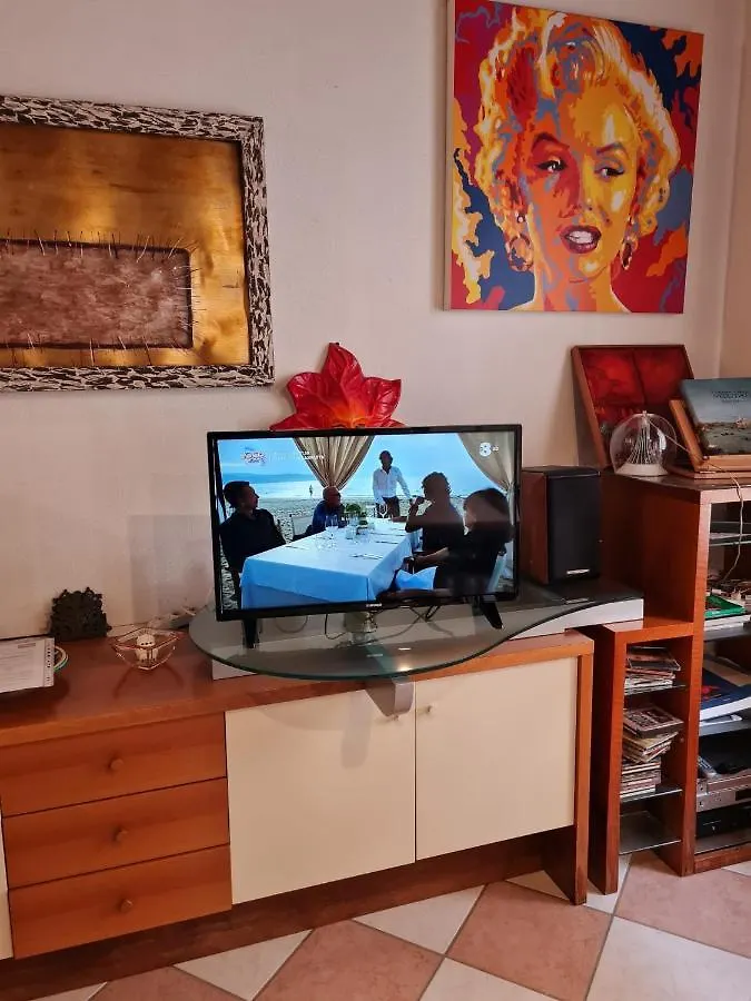 Apartment In A Lovely Garden Biennale Flat